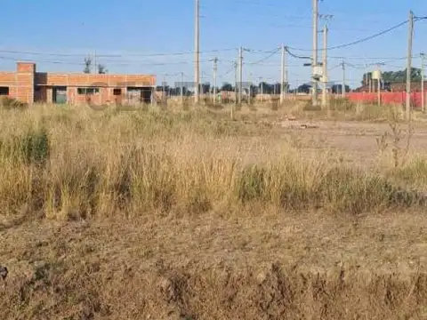 Terreno en venta u$d 6.000 +  cuotas en Barrio Semi Cerrado Siempre Verde ESCUCHA OFERTAS