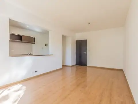 General Juan Gregorio Lemos 200