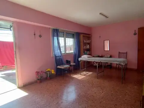 VENTA CASA PLANTA ALTA 2 DORMIT. TERRAZA. OPORT !
