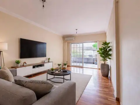 Venta. Depto 4 Ambientes con Cochera y Balcón. Caballito