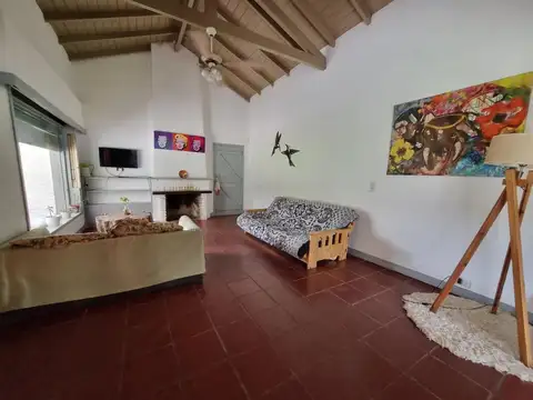 QUINTA VACACIONAL 4 AMB. PILETA QUINCHO EXC. UBICA