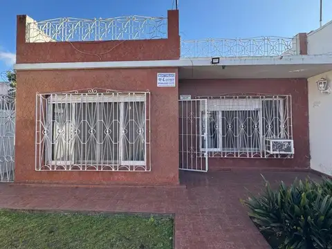 CASA EN VENTA EN JOSÉ MÁRMOL