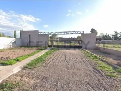 Lote en venta barrio semi privado