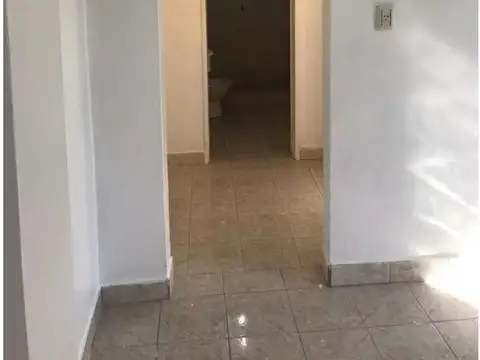 Depto Tipo Casa 2 ambientes con 1 baño