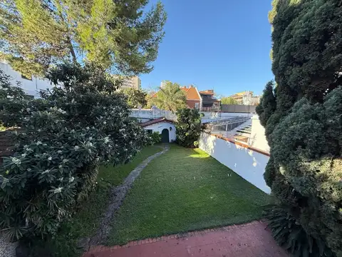 Casa en Alquiler, Ideal Uso Comercial - Plaza Arenales