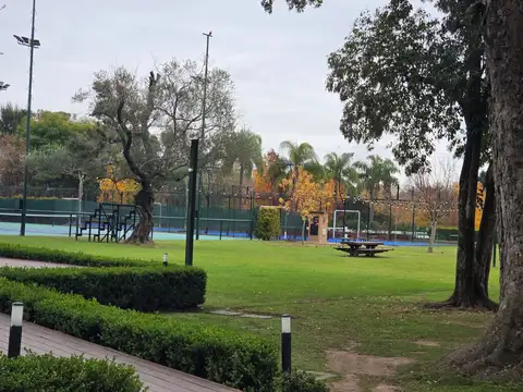 VENTA CASA 5 AMB PILETA COUNTRY PUEYRREDON PILAR