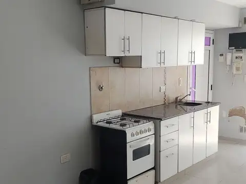 FLORESTA 100, Piso 1