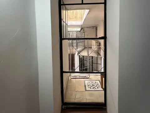 Depto Tipo Casa en Venta en San Telmo, USD 100.000