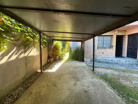 Casa en Venta en Manuel B Gonnet, USD 149.000