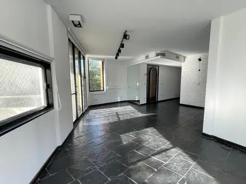 Departamento en Alquiler de 5 ambientes