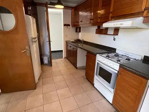 Departamento 5 ambientes con 3 baños