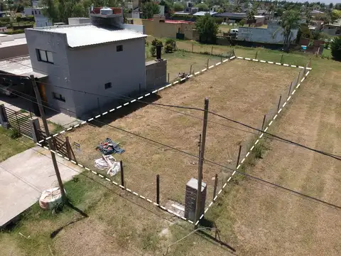 Terreno con mejoras