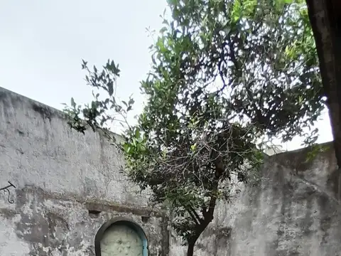 Depto Tipo Casa 4 ambientes con 1 baño