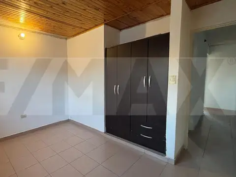CASA TRES DORMITORIOS