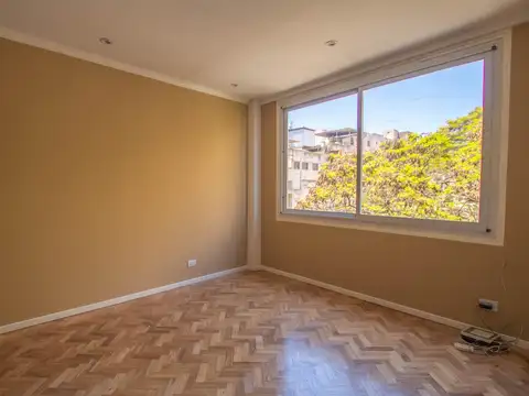 Lavalle 1700, Piso 6