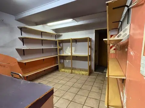 Local en Alquiler 50 años