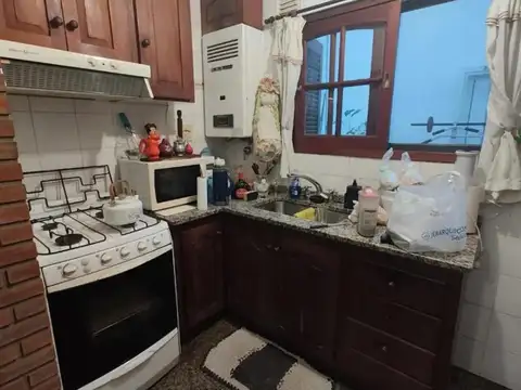 Casa 3 ambientes con 2 baños