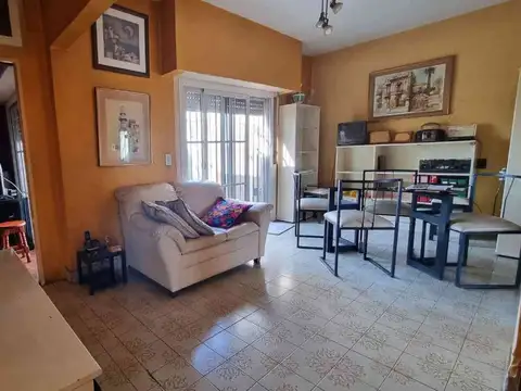 PH 3 AMB EN VENTA  M. CORONADO C/ TERRAZA Y BALCON