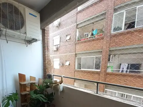 Departamento 4 ambientes con 1 baño