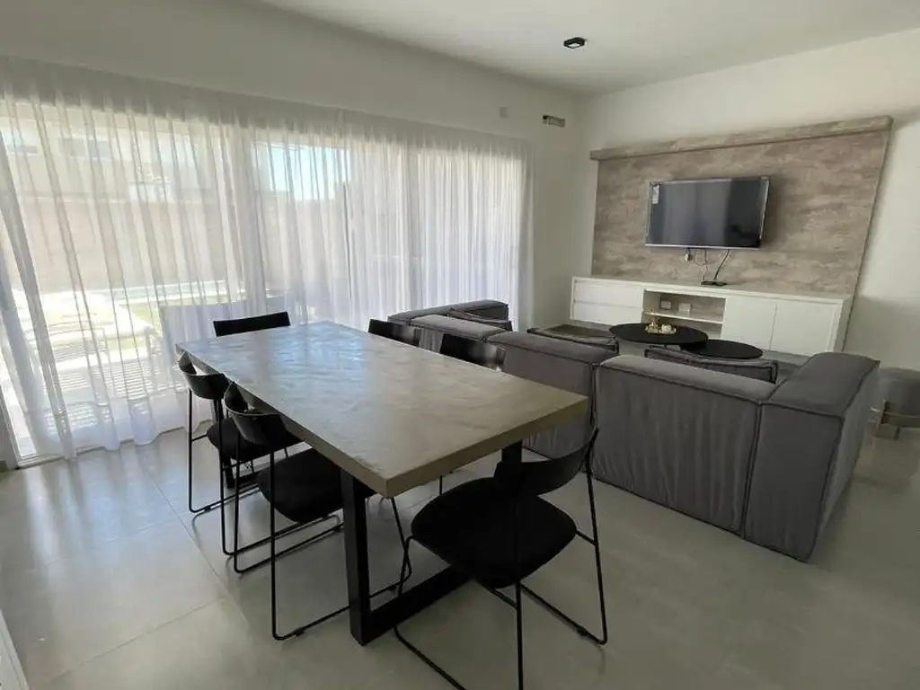 Av. La Donosa 6000 - 2 dormitorios con cochera