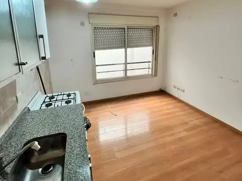 Departamento en Alquiler en Flores, $ 550.000
