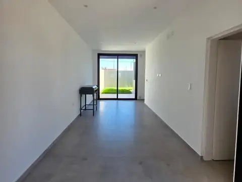 VENTA DUPLEX 2 DORMITORIOS 2 BAÑOS RINCONES MANANTIALES