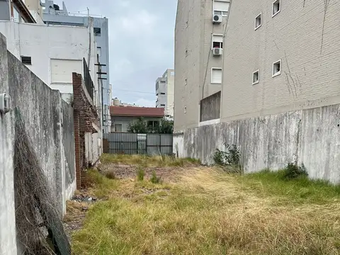 Terreno en Venta, FOS 6