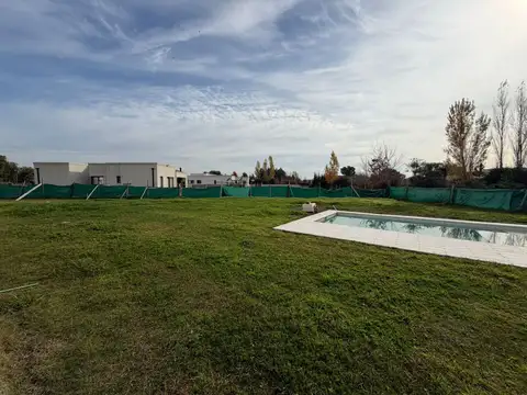 VENTA CASA A ESTRENAR COMARCAS DE LUJAN 5 AMB PISC