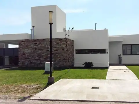 Casa en Venta en Carrodilla la Puntilla, Luján de Cuyo