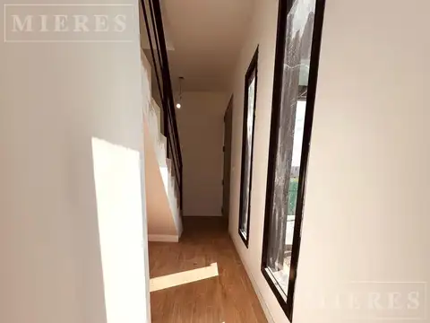 Casa 6 ambientes con 2 baños