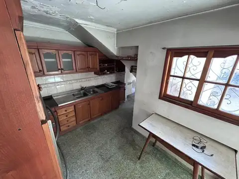 Depto Tipo Casa en Venta con 1 cocheras