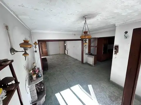 Depto Tipo Casa en Venta en Lanus, USD 115.000
