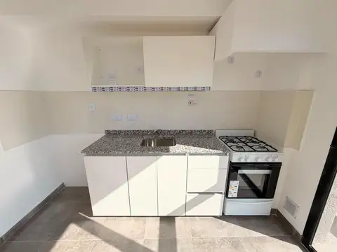 Departamento en Alquiler con 1 cochera