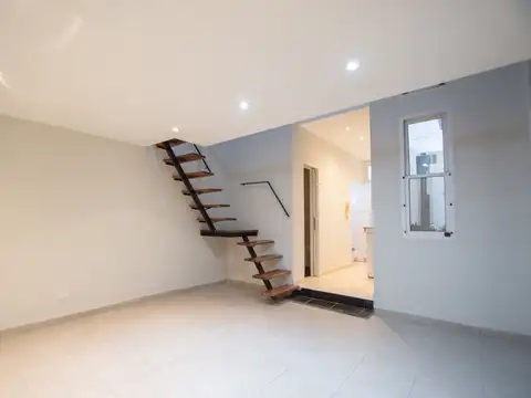Depto Tipo Casa en Venta de 1 dormitorio