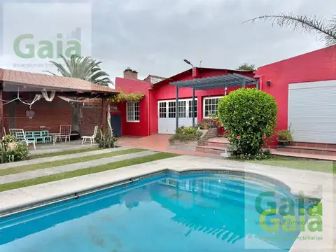 Casa en Venta San Luis 3 dorm y Pileta 900 mts 