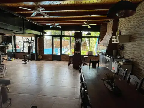 Casa en Venta en Rosario, USD 185.000