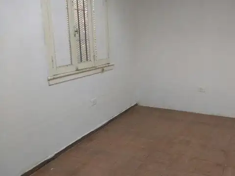 Oficina 2 ambientes con 1 baño