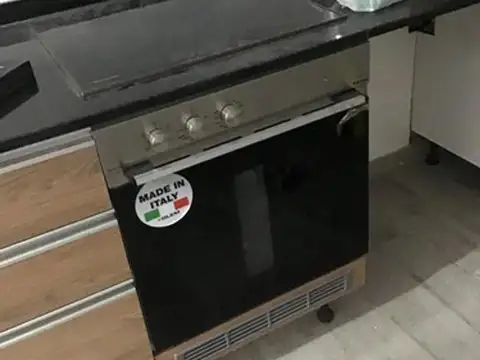 Av Julio A Roca 1472