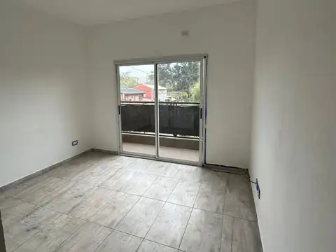 Departamento en Alquiler en Los Polvorines, $ 550.000