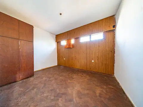 PH PA EN VENTA. 3 DORMITORIOS PATIO . B. ALBERDI