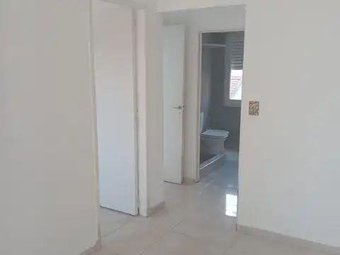 Departamento 4 ambientes con 1 baño