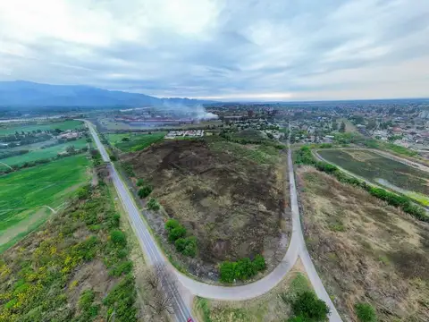 Terreno en Venta 25  mts Fondo