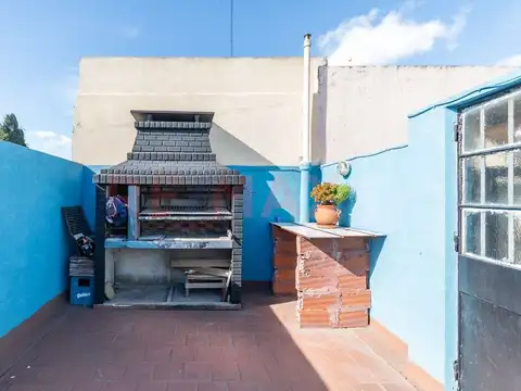 Curupaytí 1500, Piso PB