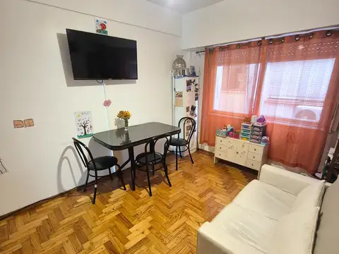 DEPARTAMENTO 2 AMBS. LUMINOSO EN BELGRANO, EXCELENTE ESTADO