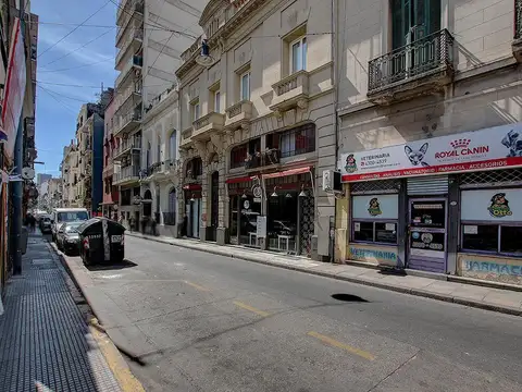Terreno emplazado en el barrio de san telmo, con planos aprobados para construir 2700 m2 vendibles