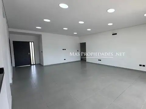 Casa en Venta al Oeste