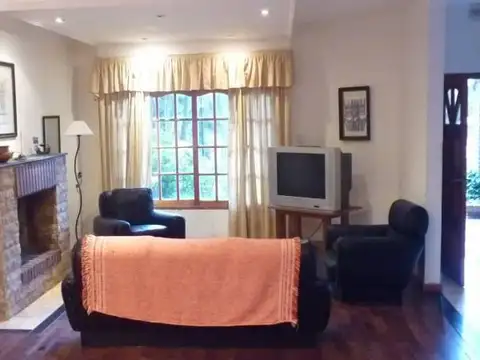 Casa en Alquiler Temporal al Este