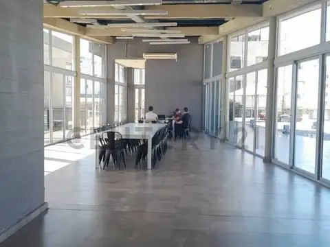 Oficina 2 ambientes con 1 baño