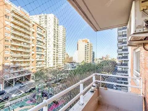 DEL CAMPO VENDE: EXCELENTE DPTO 3 AMB SOBRE BLVR. Y A MTS DE AV. CABILDO