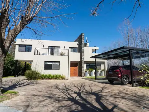 Venta Casa Barrio Los Puentes Luján